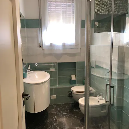 Dimora Sterlizia Zona Fiera S Donato Apartment Bologna