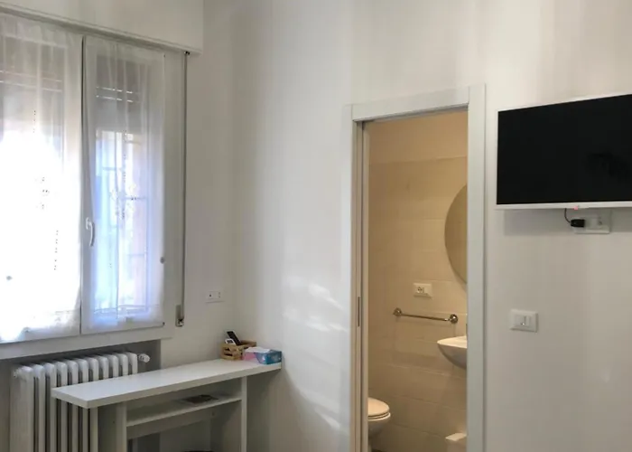 Dimora Sterlizia Zona Fiera S Donato * بولونيا