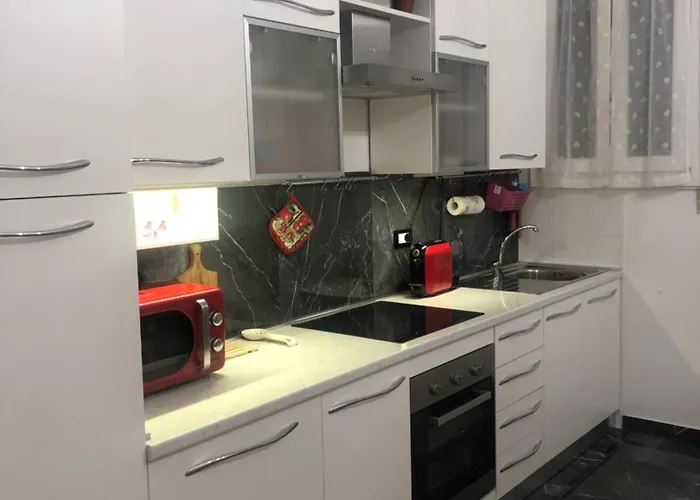 Dimora Sterlizia Zona Fiera S Donato *