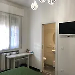 Dimora Sterlizia Zona Fiera S Donato * 博洛尼亚